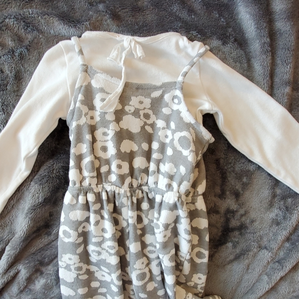 Overall - Picture 3 of 4